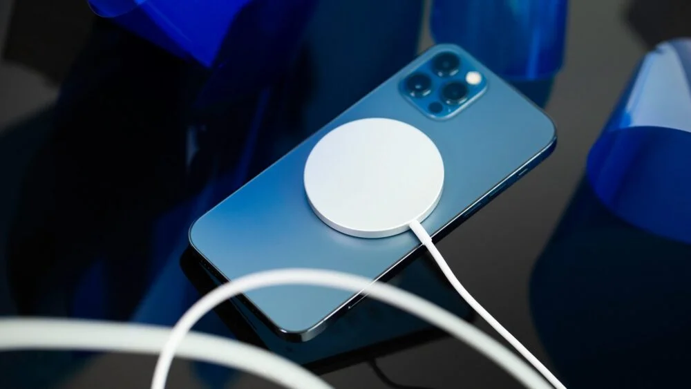 شارژر وایرلس مگ سیف اپل Apple magsafe wireless charger