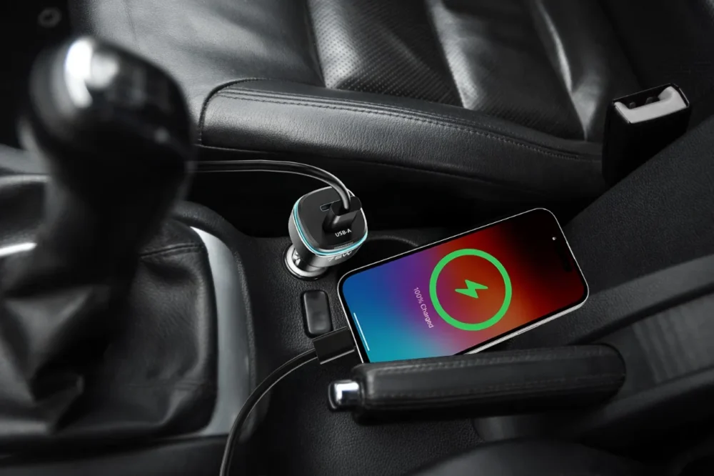 شارژر فندکی ۷۵ وات + کابل تایپ سی به لایتنینگ پاورلوژی  Powerology 75W Dual-Port Car Charger with Type-C to Lightning MFI Cable - تصویر 3