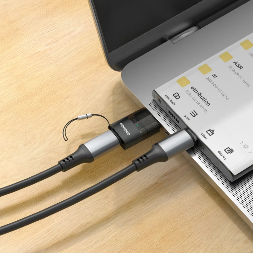 PORODO  TRANSPARENT+ ALUMINUM ALLOY USB C FEMALE TO USB A MALE - GREY